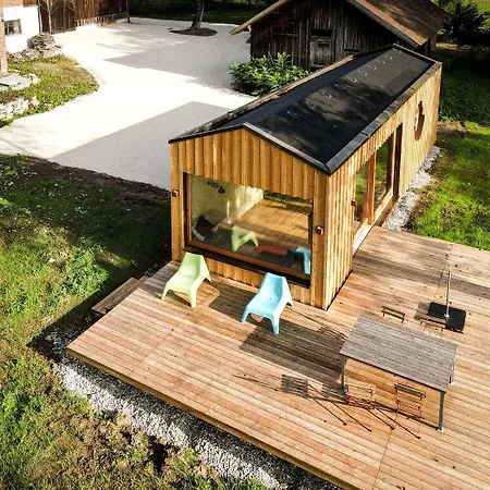 Klingerei - Tiny House Wiese - Your Austrian Ferienhaus Seewalchen